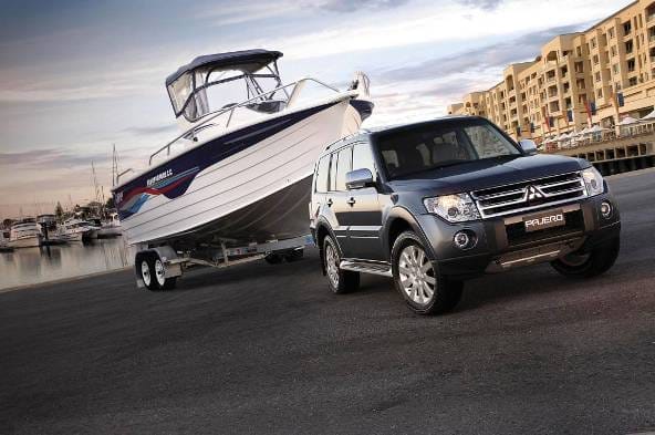 Mitsubishi Pajero with boat 3Tonne towing 