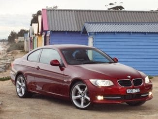 BMW 320d Coupe exterior