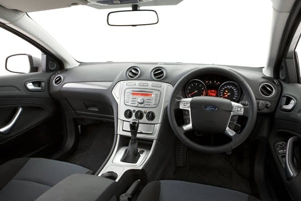 Ford Mondeo LX Wagon Drivers Console 600 Ford Mondeo LX Wagon Drivers Console