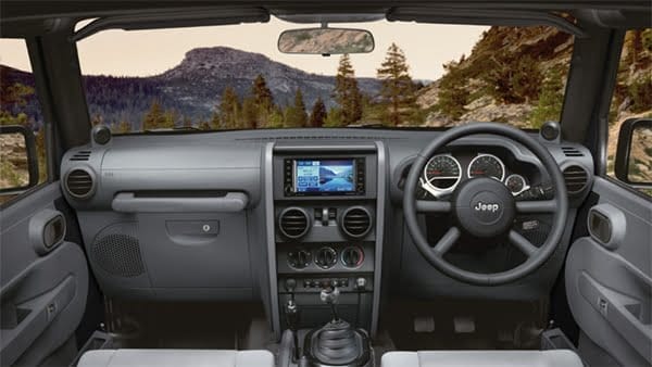 Jeep Wrangler Sport  dash
