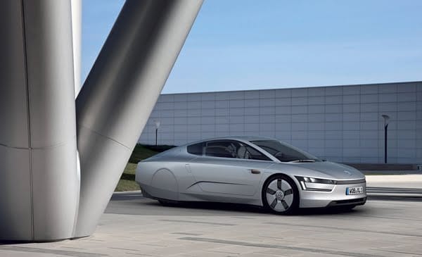 World Premiere Of The New XL1: Vision Becomes Reality – Volkswagen’s “Formula XL1”