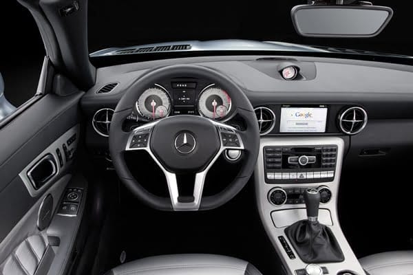 2011 SLK-Class Roadster dashboard