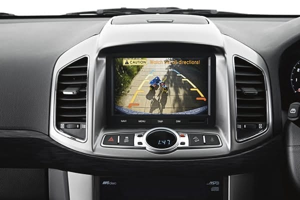 2011 Series II Captiva 7 LX reverse camera