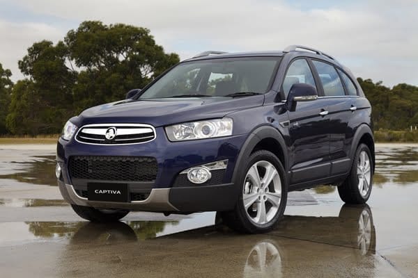 2011 The new Series II Captiva 7 range 2 600 2011 The new Series II Captiva 7 range