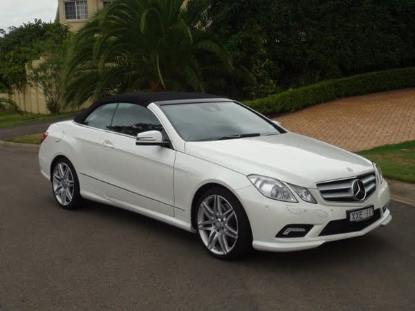 Mercedes Benz E500 Cabriolet exterior