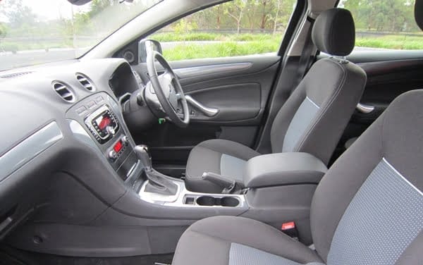 2011 Ford MC Mondeo Zetec TDCi wagon external front seats 2011 Ford MC Mondeo Zetec TDCi wagon external front seats