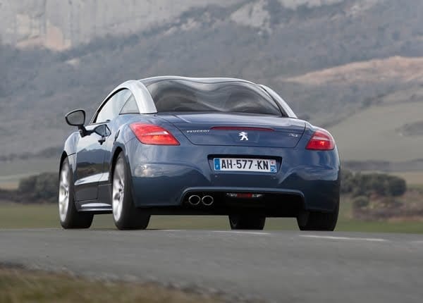 Peugeot RCZ rear profile 