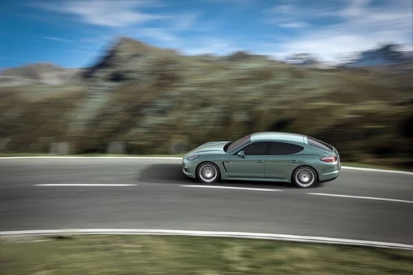 2011 Porsche Panamera Diesel GT 