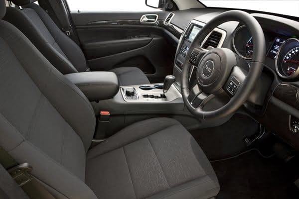 2011 Jeep Grand Cherokee Laredo int 1 600