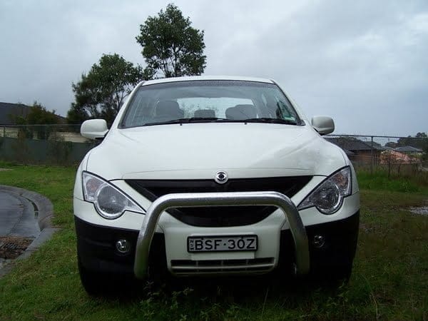 2011 SsangYong Actyon 4X4 Ute front