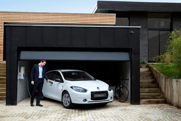 2012 Renault Fluence Zero Emmissions 4 2012 Renault Fluence Zero Emmissions