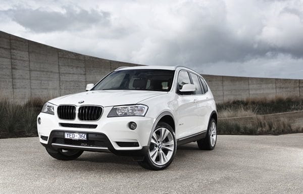 BMW X3 xDrive 30d AWD SUV front