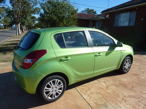 Hyundai i20 Active external