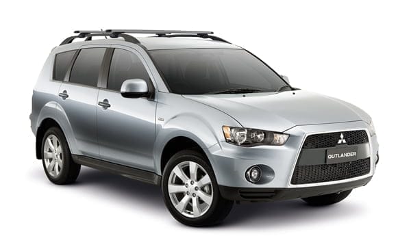 Mitsubishi Outlander ACTIV 2011 600 Mitsubishi Outlander ACTIV 2011