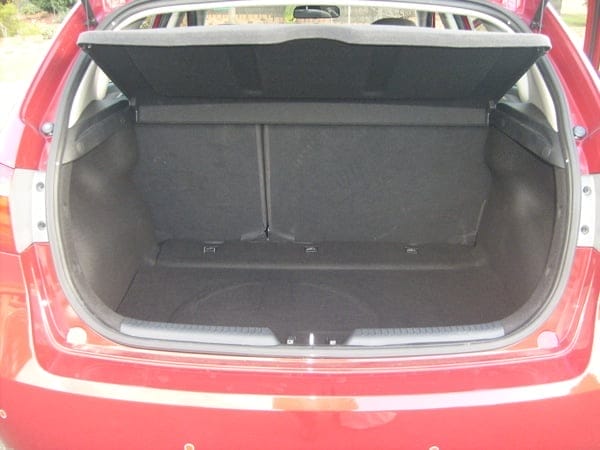 Kia Cerato Hatch boot