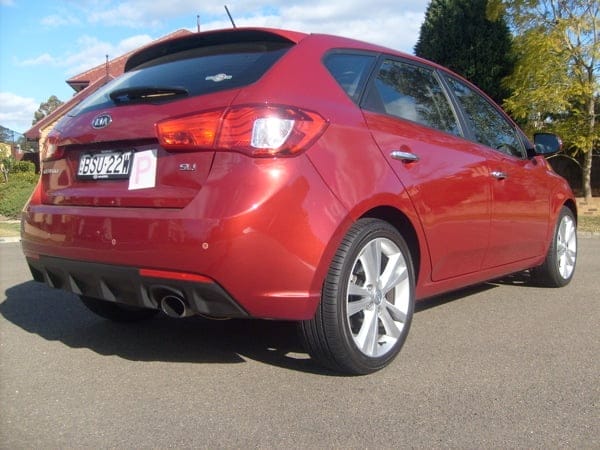 Kia Cerato Hatch exterior