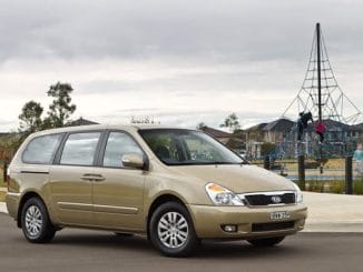 2011 Kia Grand Carnival