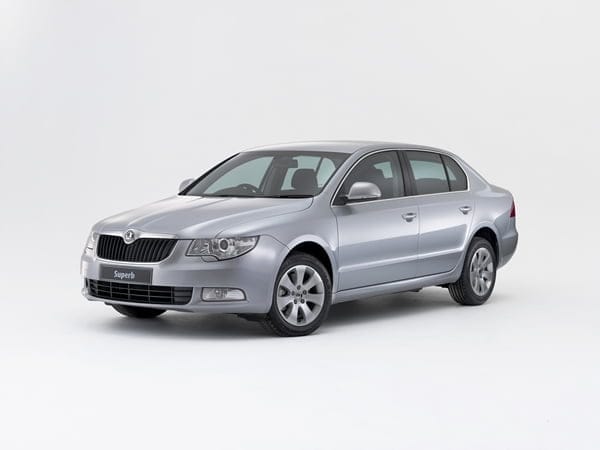 Skoda Superb 4X4 Sedan