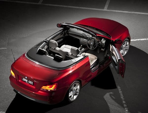 BMW 2012 1 Series Convertible top side