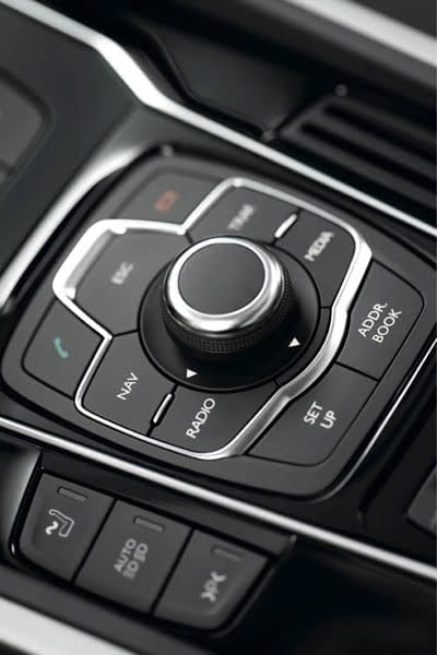 Peugeot 508 Allure HDi Photo 6 driver controls