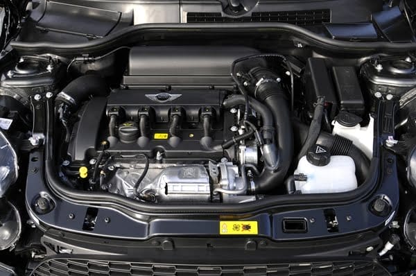 2012 MINI Coupé engine