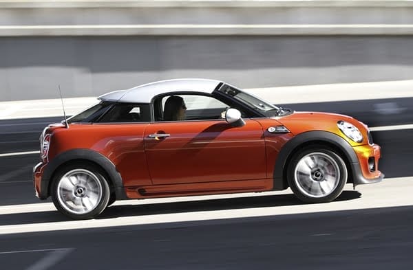 2012 MINI Coupé side view driving