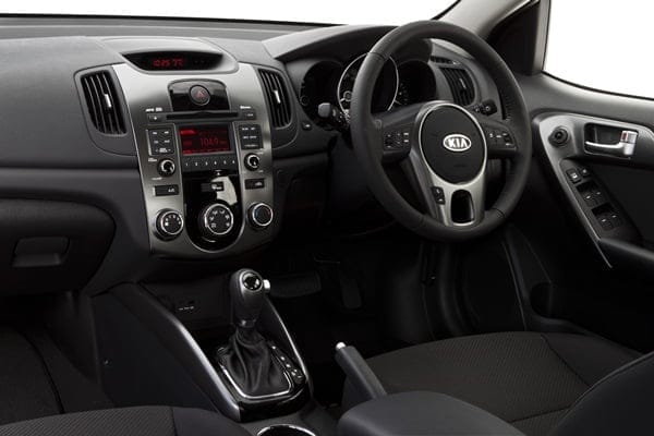 Kia Cerato Extra Limited Edition dash