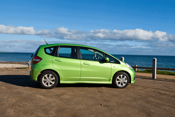 2011 Honda Jazz VTi Side