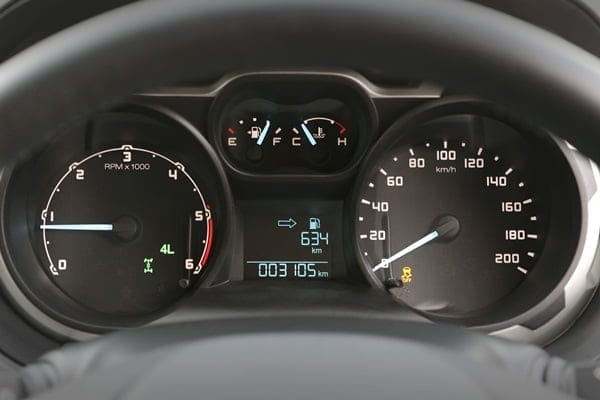Ford Ranger XLT 3.2L 6 Speed Manual dash instruments