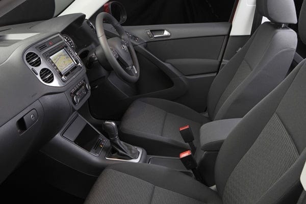 2012 Volkswagen Tiguan 103TDI front seats 2012 Volkswagen Tiguan 103TDI front seats