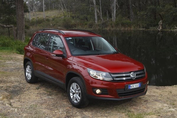 2012 Volkswagen Tiguan 103TDI front 2012 Volkswagen Tiguan 103TDI front