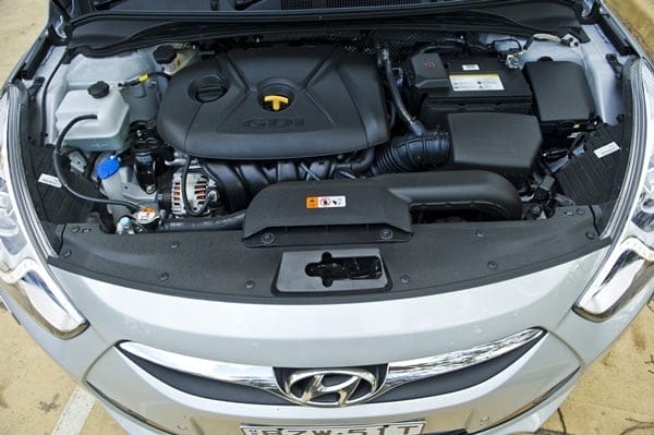 Hyundai i40 2 0l GDi engine