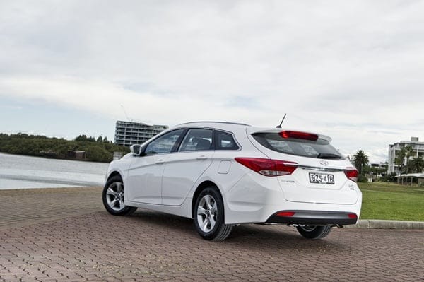 Hyundai i40 Tourer Active rear