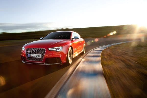 Audi RS 5 Coupé front side