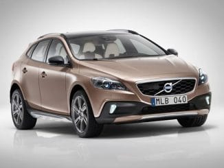 V40 Cross Country front