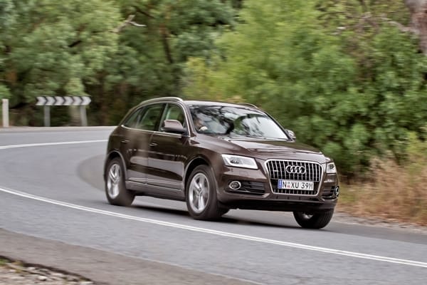 Audi Q5 3.0L TDi quattro S Tronic external