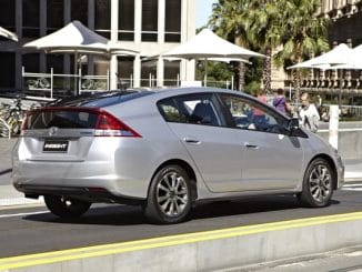 Honda Insight VTi-L side