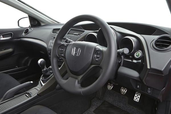 2013 Civic Hatch DTi-S dash