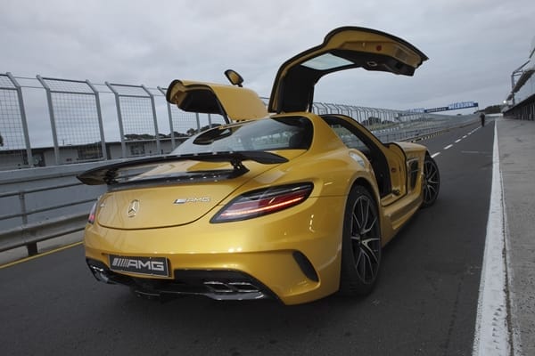 2013 SLS AMG Coupé Black Series ext 3