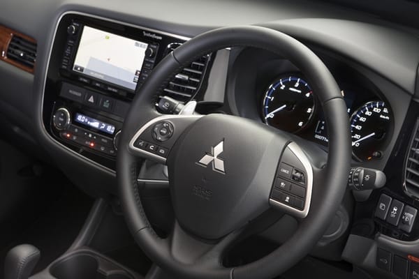 Mitsubishi Outlander Aspire 2.2 AWD Diesel int Mitsubishi Outlander Aspire 2.2 AWD Diesel int