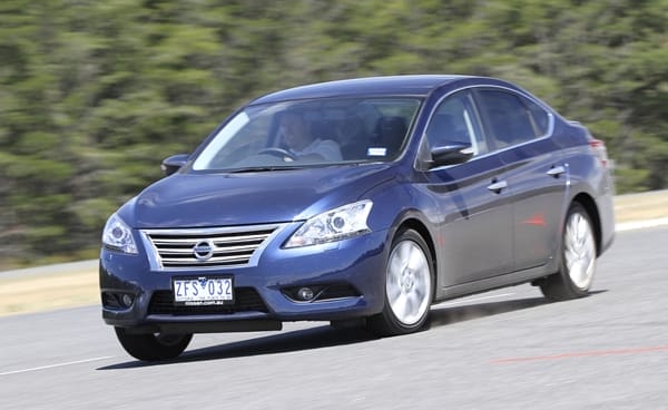 Nissan Pulsar Sedan Nissan Pulsar Sedan