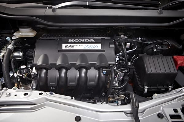 2013 Honda Jazz Hybrid engine 2013 Honda Jazz Hybrid engine