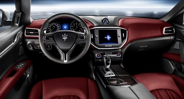 2013 Maserati_Ghibli_Interior_