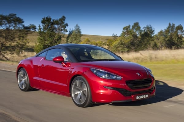 2013 Peugeot RCZ Sports Coupé exterior