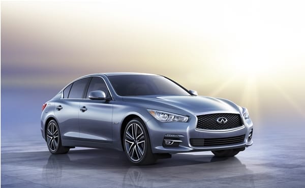 Infiniti Q50 Sedan