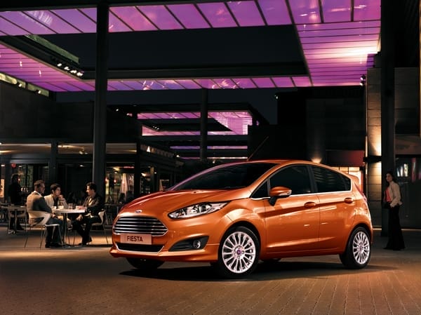 2013 Ford WZ Fiesta side font