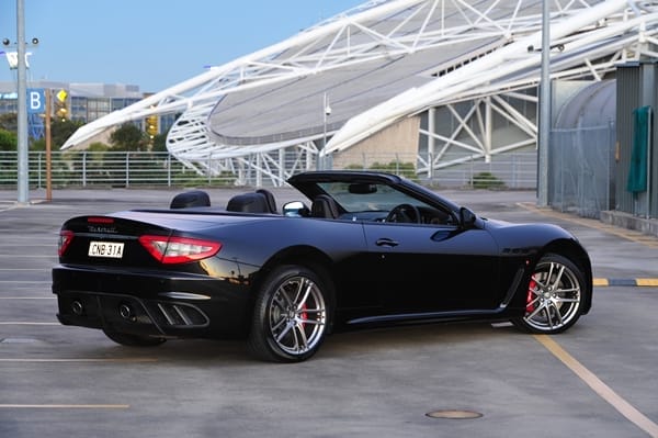 2013 Maserati GranCabrio MC ext 1