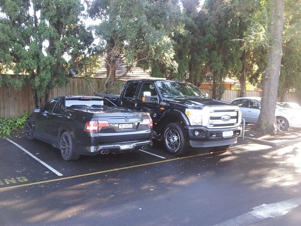 Ford F250 4X4 Platinum 6.7L V8 Diesel SuperDuty Crew Cab Ute