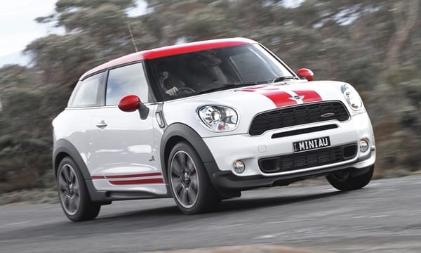 2013 MINI JCW ALL4 Paceman Coupé 