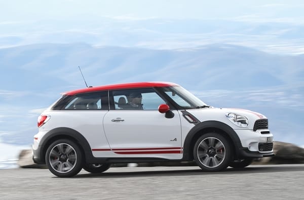 2013 MINI JCW ALL4 Paceman Coupé 